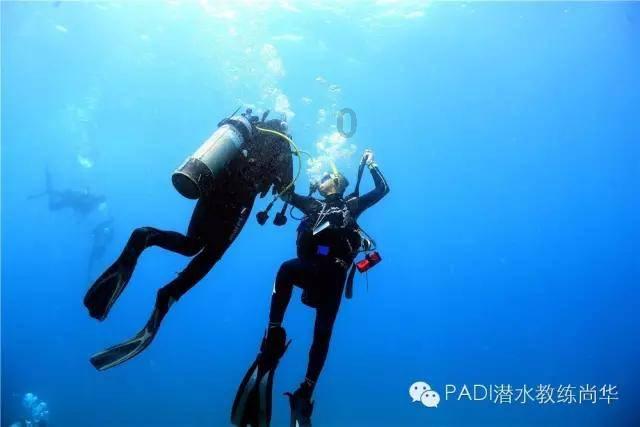 银河奥特曼遗址记